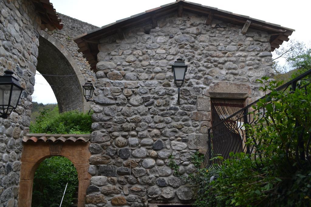 Bed and Breakfast Maison Sous Le Pont Meyras Екстер'єр фото